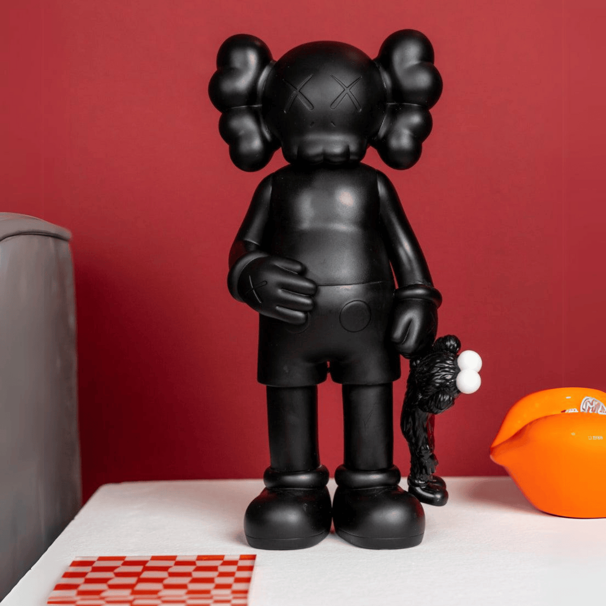 Kaws Share Figure - Open Edition- Black Companion